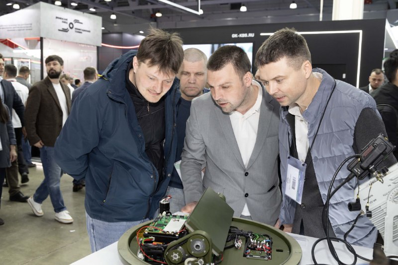 Как разместить 160 экспонатов на одном стенде: технологии «ЭкспоЭлектроника-2026»