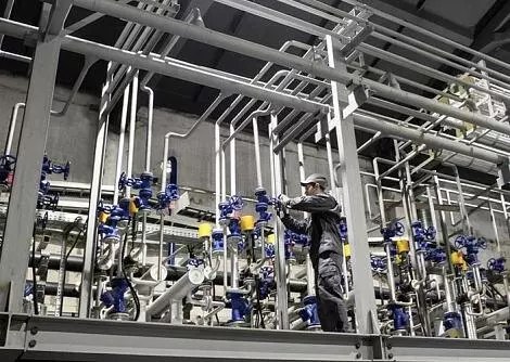 НФГрупп запустила в Дзержинске производство декоративных ПВХ-пленок полного цикла