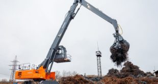 UMG оснастила перегружатель E350WH встроенной системой интеллектуальной безопасности