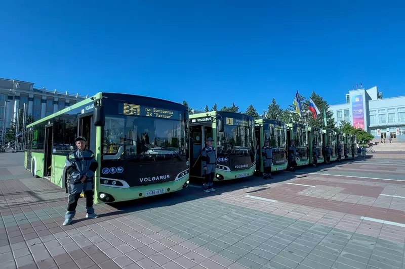 Улан-Удэ получил 9 новых автобусов «Волгабас»