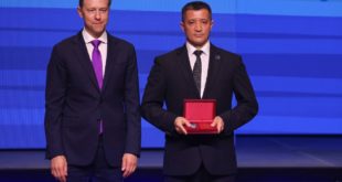 Коллектив Авиастара награжден Орденом Почета