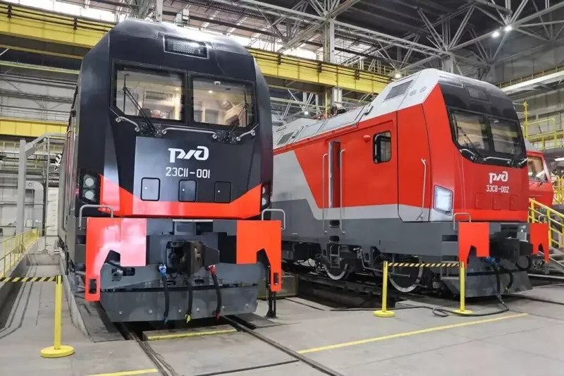Российский локомотив 2ЭС11 «Орлец» успешно прошел испытания Российский локомотив 2ЭС11 «Орлец» успешно прошел испытания