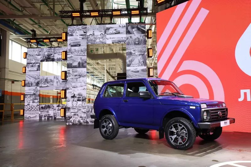АвтоВАЗ запустил производство обновленной NIVA Legend с новым двигателем и улучшениями