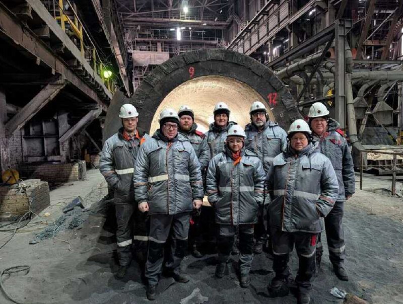 В России отлили 115-тонную заготовку для контейнера ядерных отходов В России отлили 115-тонную заготовку для контейнера ядерных отходов