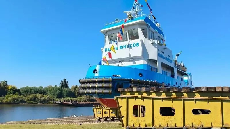 На Самусьском заводе спустили на воду буксир «Наиль Юнусов» для мелководных рек На Самусьском заводе спустили на воду буксир «Наиль Юнусов» для мелководных рек