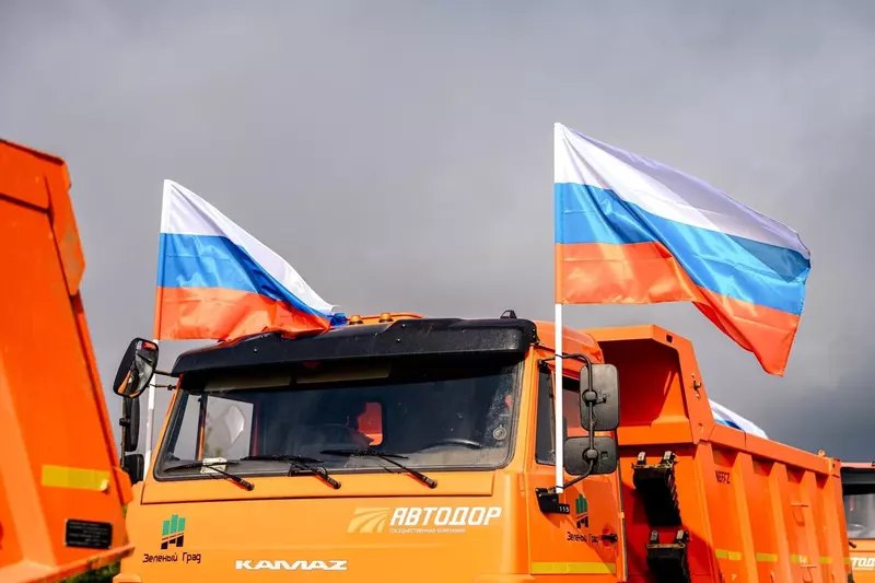 На трассе М-11 «Нева» открыто движение по новой развязке в Ленинградской области