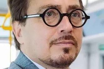 ТМХ отправил на испытания тепловоз 2ТЭ28 с фирменным дизайном
