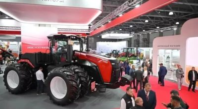 Ростсельмаш представил самый мощный трактор в России