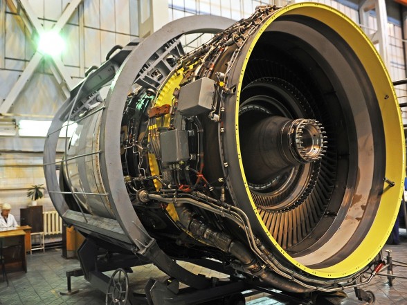 Очередной комплект двигателей ПС-90А-76 для оснащения самолетов Ил-476 передан заказчику Пермским моторным заводом (ПМЗ), входящим в ОДК.