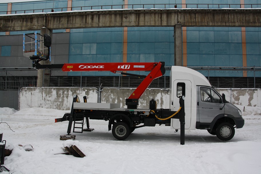 Завод "Чайка-Сервис" выпустил автогидроподъёмник на базе ГАЗ-33106 "Валдай"