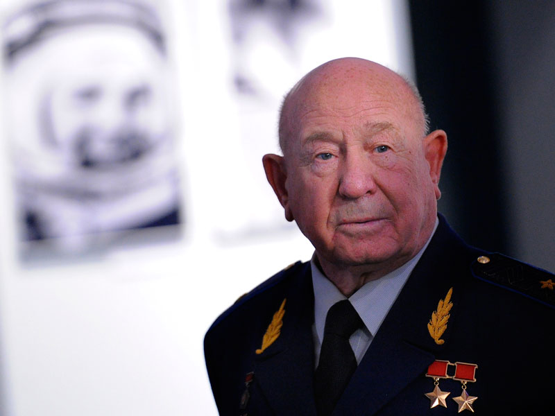 Космонавт Алексей Леонов отмечает 80-летие