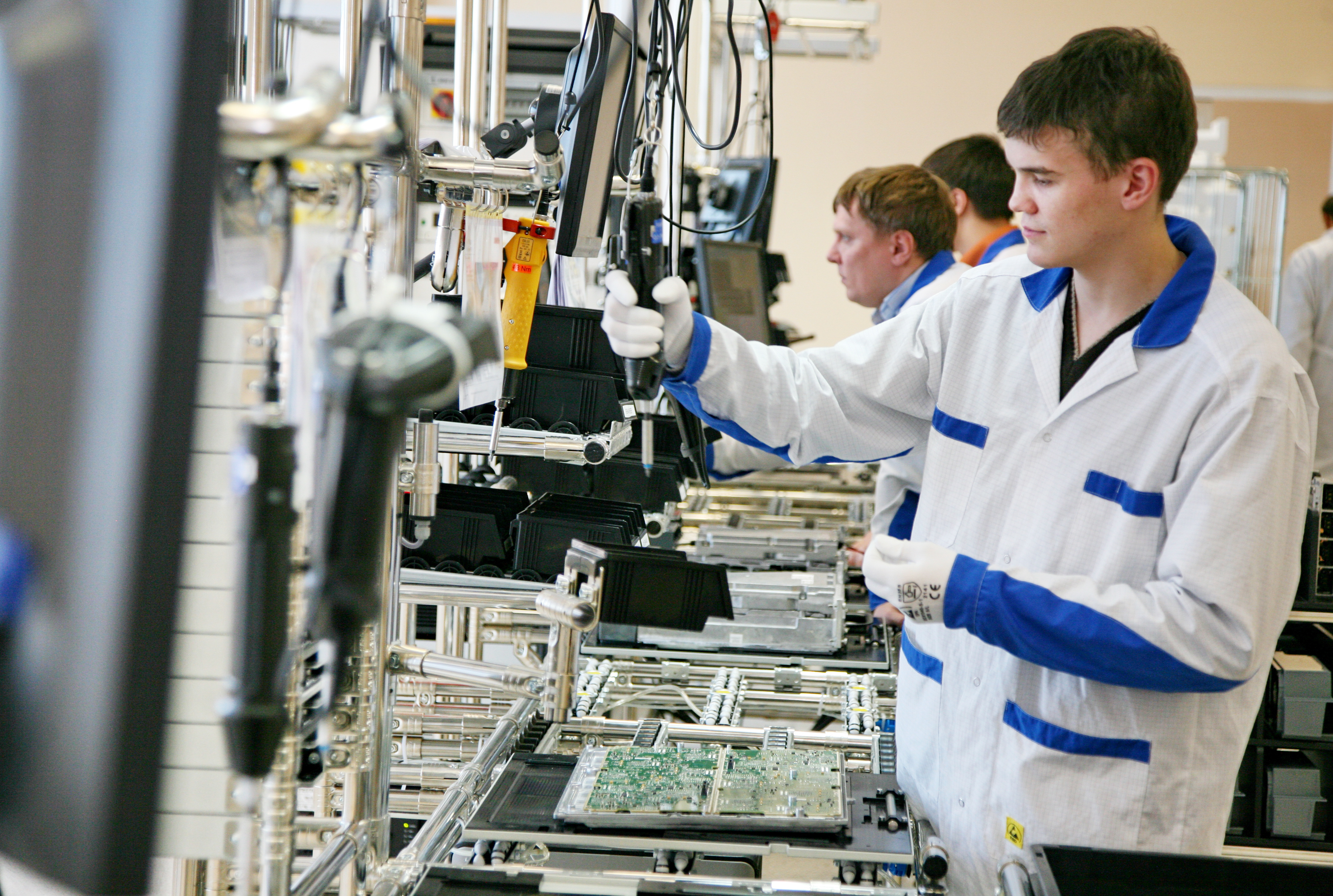 Промышленность современной россии. Современные технологии производства. Производство. Высокотехнологичное производство. Современное производство.