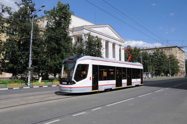 Изготовленный на Тверском вагоностроительном заводе трамвай отправлен на сертификационные испытания