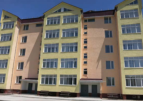 Во Владикавказе сдан под заселение самый крупный в Северной Осетии жилой комплекс для семей военнослужащих ЮВО