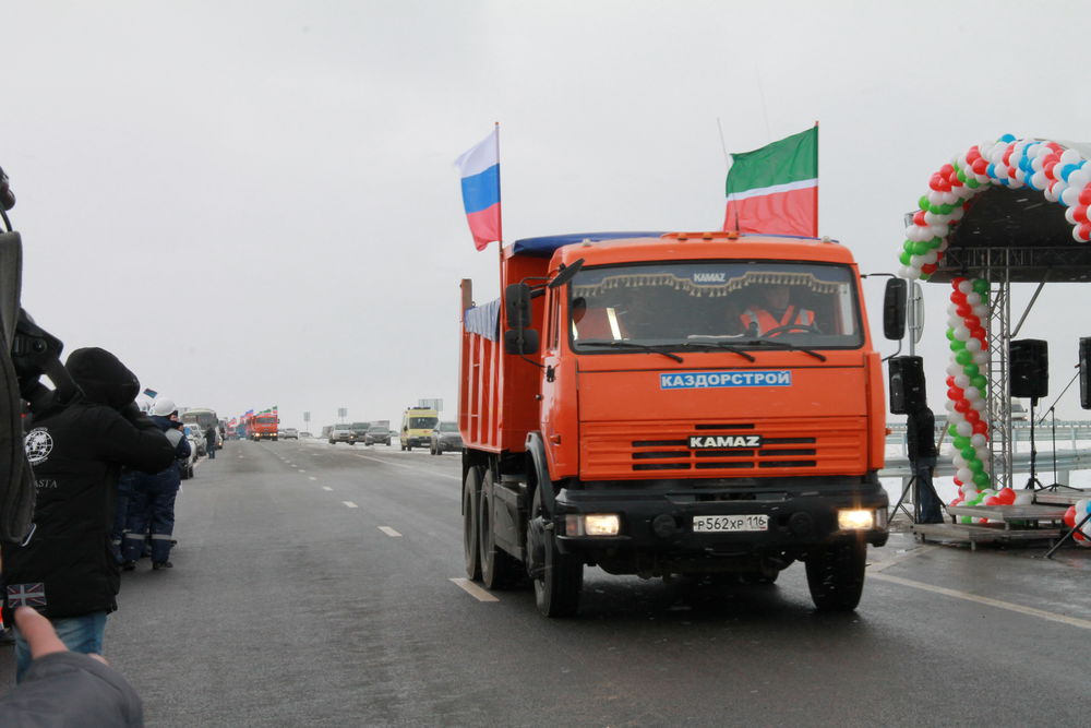 24 октября в Республике Татарстан после реконструкции открылось движение на новом участке федеральной трассы М-7 "Волга" (км 978 - км 1011).