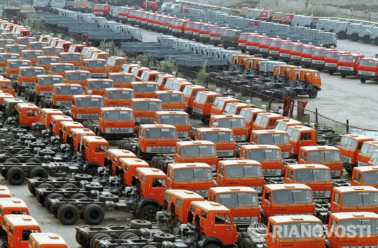 Туркмения закупит почти 1,5 тысячи автомобилей КамАЗ на $125 млн
