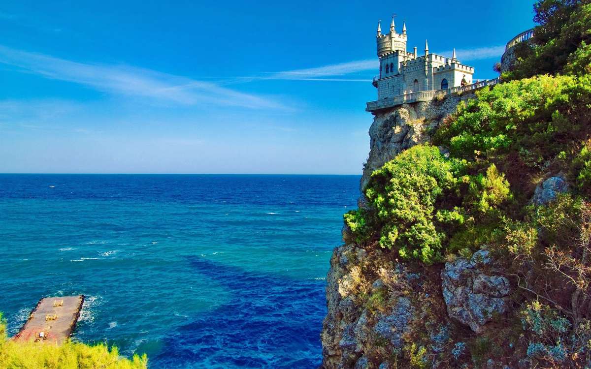 Число туристов, посетивших Крым с начала года, превысило отметку в 1 миллион человек