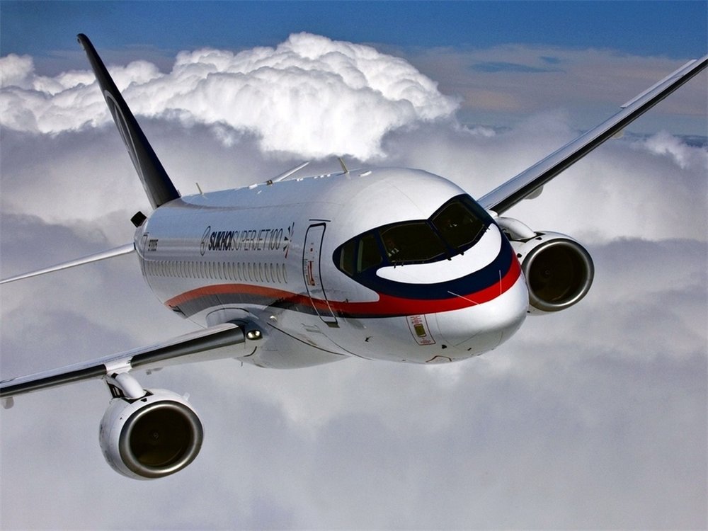 Самолет sukhoi superjet 100 картинки