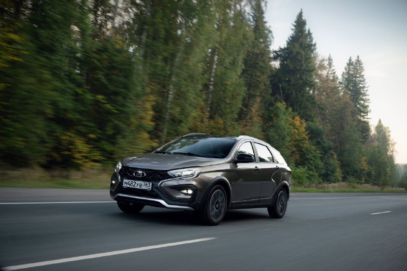 LADA Vesta: Новый уровень с 6-ступенчатой МКП и климат-контролем