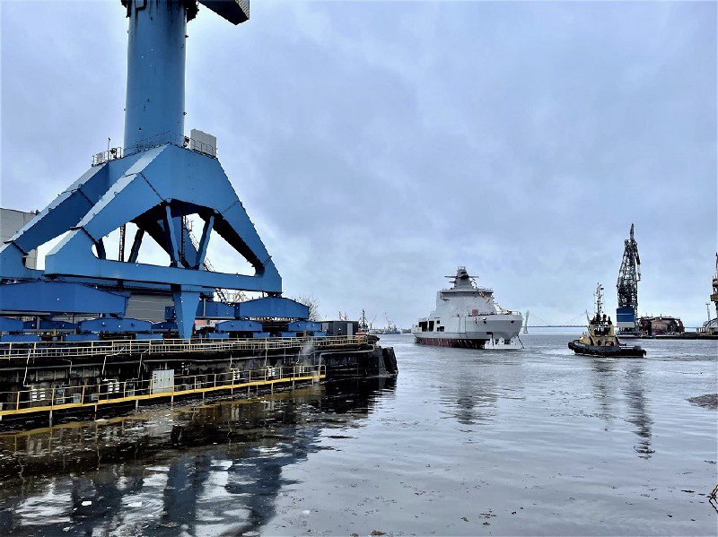 Спуск на воду патрульного корабля ледового класса «Николай Зубов»