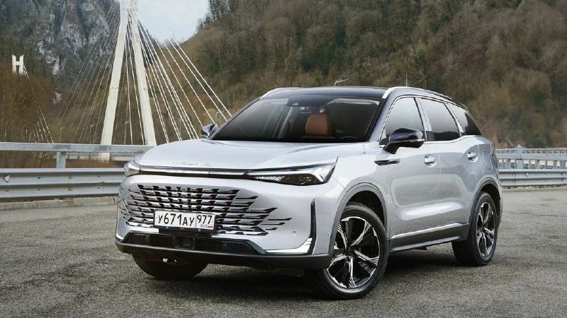 BAIC X75: Новый кроссовер с полным приводом и гибридной установкой