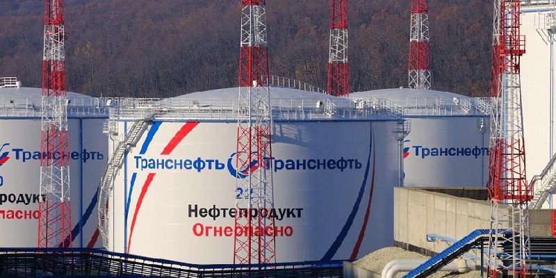 Новые резервуары для хранения нефти на терминале 'Шесхарис'