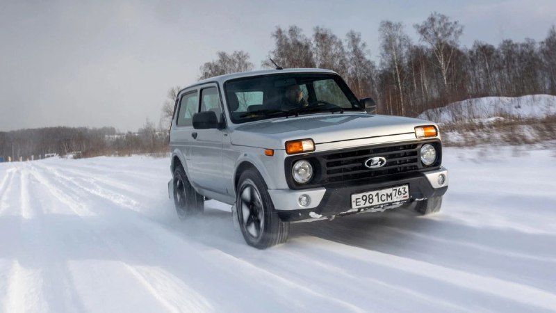 LADA Niva Travel среди лидеров продаж SUV в России