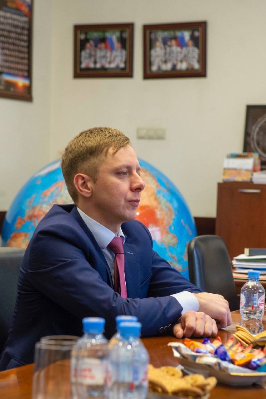 Предстартовая подготовка космонавта Кирилла Пескова