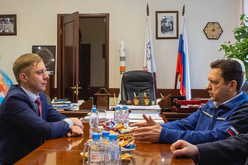 Предстартовая подготовка космонавта Кирилла Пескова
