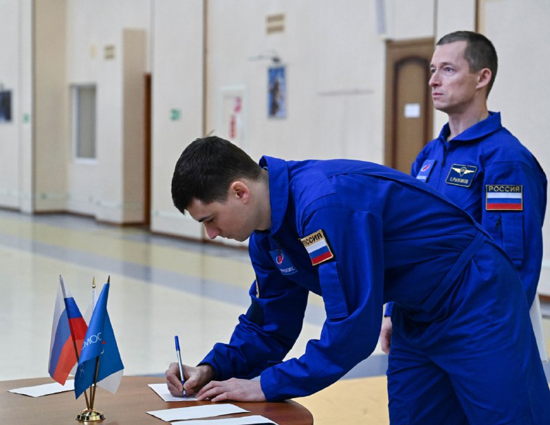 Успешные испытания экипажа МКС-73 на симуляторе
