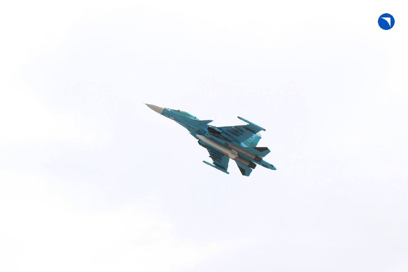 Поставка новых Су-34 укрепляет боеспособность российской авиации Поставка новых Су-34 укрепляет боеспособность российской авиации