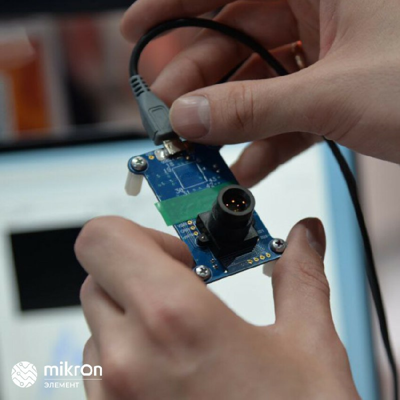 «Микрон» презентовала новую микросхему матричного приемника на выставке ExpoElectronica 2025 «Микрон» презентовала новую микросхему матричного приемника на выставке ExpoElectronica 2025