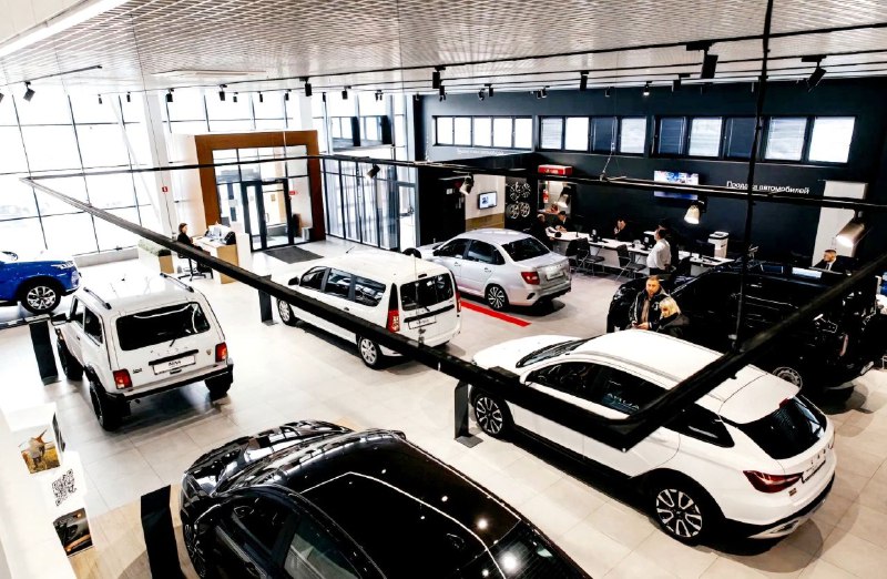 АвтоВАЗ прогнозирует снижение продаж LADA в апреле на треть