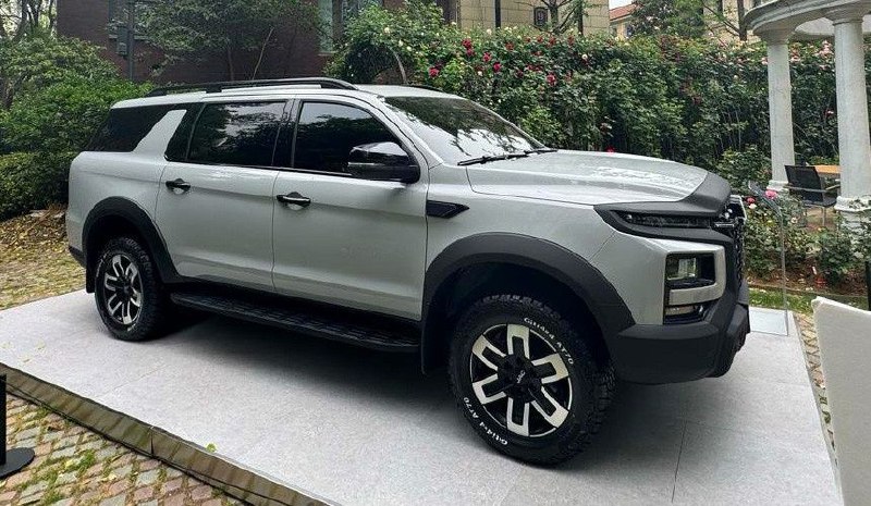 Новые подробности о внедорожнике JAC JS9, который появится в России под брендом Sollers