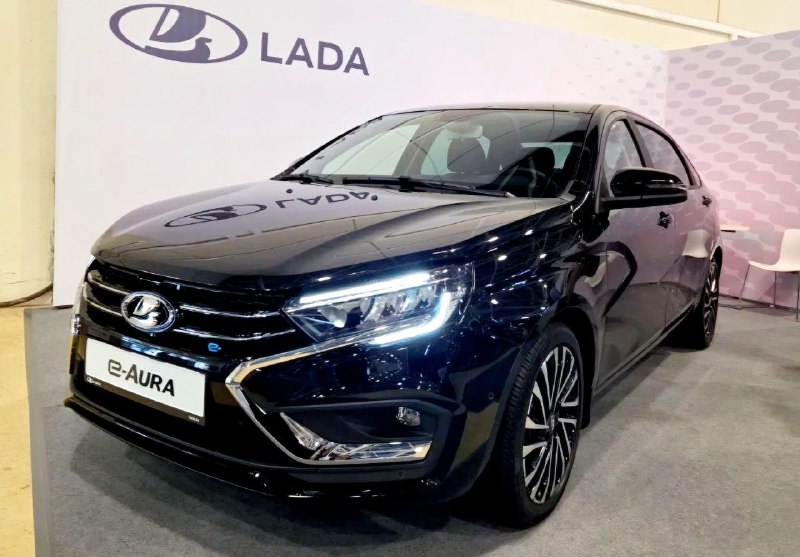 Объявлен электроседан LADA e-Aura: быстрее бензиновой версии на 4,5 секунды