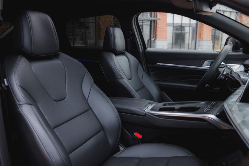 Новые цены и комплектации Haval F7x для российского рынка