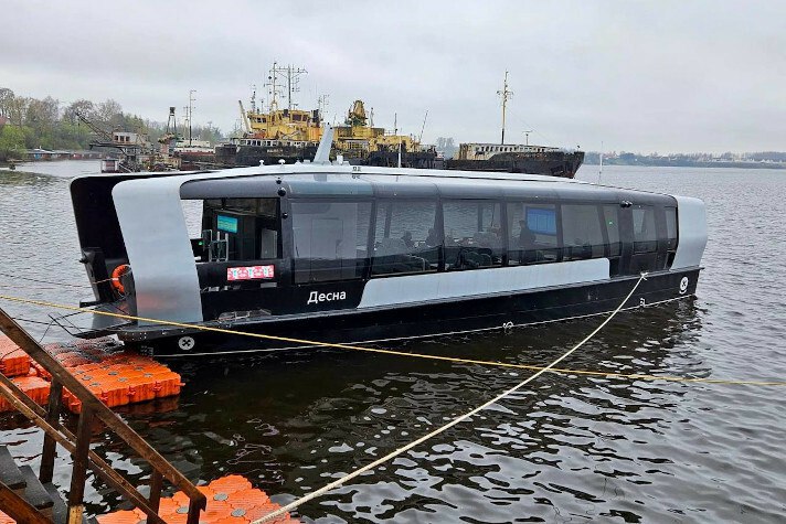 ГТЛК приняла первые электросудна проекта «Экобас» для Москвы-реки ГТЛК приняла первые электросудна проекта «Экобас» для Москвы-реки