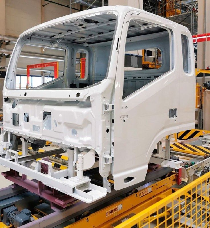 КАМАЗосовершенствовал процесс покраски грузовых автомобилей 'Компас' КАМАЗосовершенствовал процесс покраски грузовых автомобилей 'Компас'