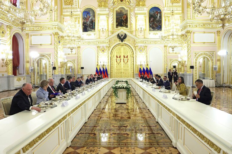 Российско-венесуэльские переговоры и развитие туристического и космического сотрудничества Российско-венесуэльские переговоры и развитие туристического и космического сотрудничества