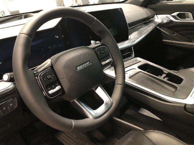 Новый Haval F7x подешевел в России перед началом продаж