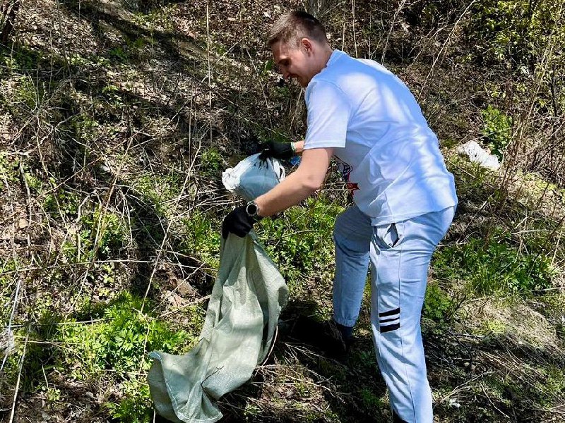 Старт 21-го сезона акции «оБЕРЕГАй» на Дальнем Востоке: уборка берегов Амура