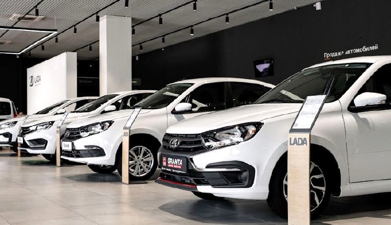 АвтоВАЗ снизил цены на прошлогодние модели Лада в мае 2025 года