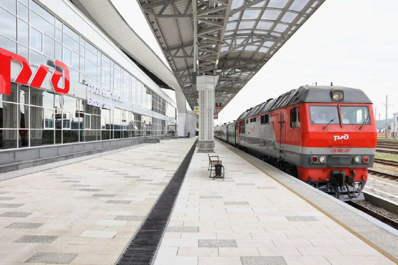В Грозном открыли новый уникальный железнодорожный вокзал