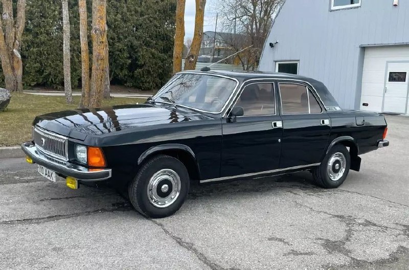 Продажа редкой «Волги» с V8 в Эстонии: оригинальный седан на вторичном рынке
