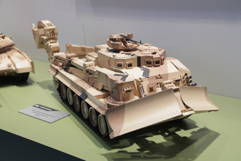 Концерн «Уралвагонзавод» участвует в международной выставке MILEX 2025