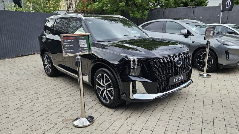 В России готовится к запуску гибридный кроссовер GAC GS8