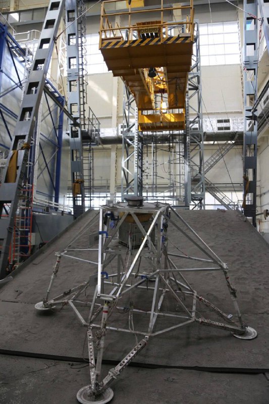 Завершение тестирования посадочного аппарата «Луна-27» в рамках подготовки к лунной миссии