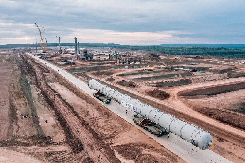 Завершение строительства крупнейшего в России завода полимеров в Сибири