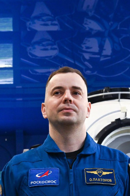 Космонавт Олег Платонов успешно прошёл предстартовую подготовку и сдачу экзамена на тренажёре МКС Космонавт Олег Платонов успешно прошёл предстартовую подготовку и сдачу экзамена на тренажёре МКС