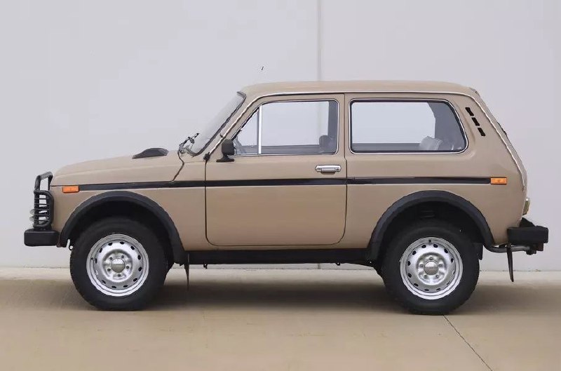 Российская LADA Niva впервые выставлена на аукцион в США в рамках Pebble Beach